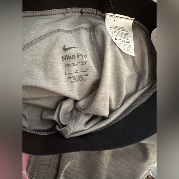 NWT Nike Pro 365 Mid-Rise Cropped Mesh Panel Leggings Running Yoga Jogging Pants - Picture 14 of 16